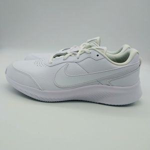 NIKE Varsity Leather Womens Sneakers